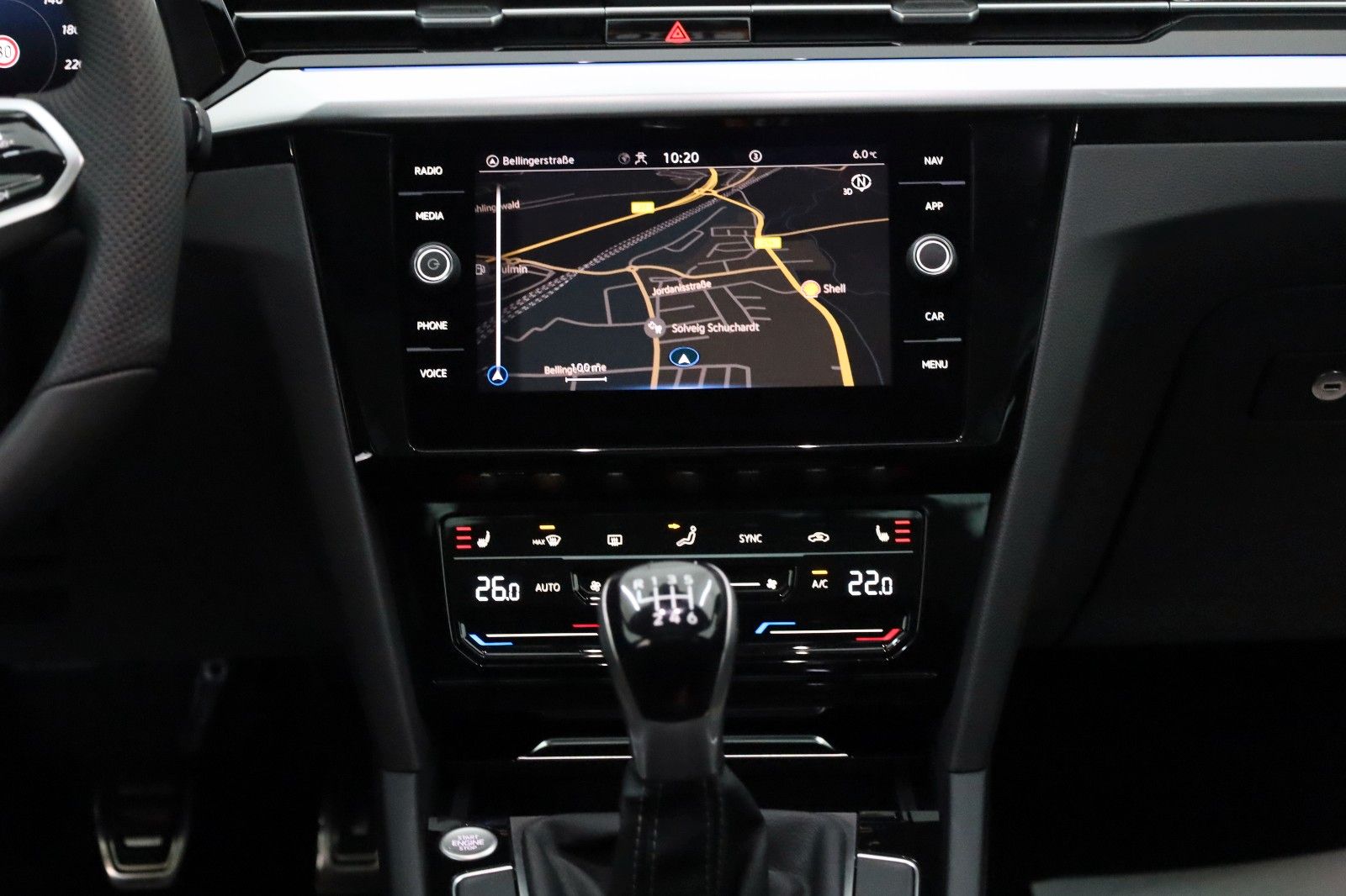 Fahrzeugabbildung Volkswagen Arteon SB R-LINE TLeder,Navi,LED,Panorama,el.AHK