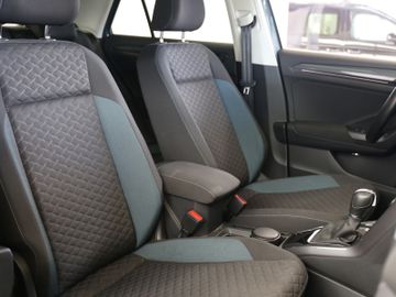 Volkswagen T-Roc 1.5TSI DSG IQ DRIVE PANORAMA KAMERA ACC