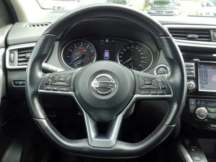 Fahrzeugabbildung Nissan Qashqai 1,2 DIG-T Tekna Safety Shield beh.FS  Pa