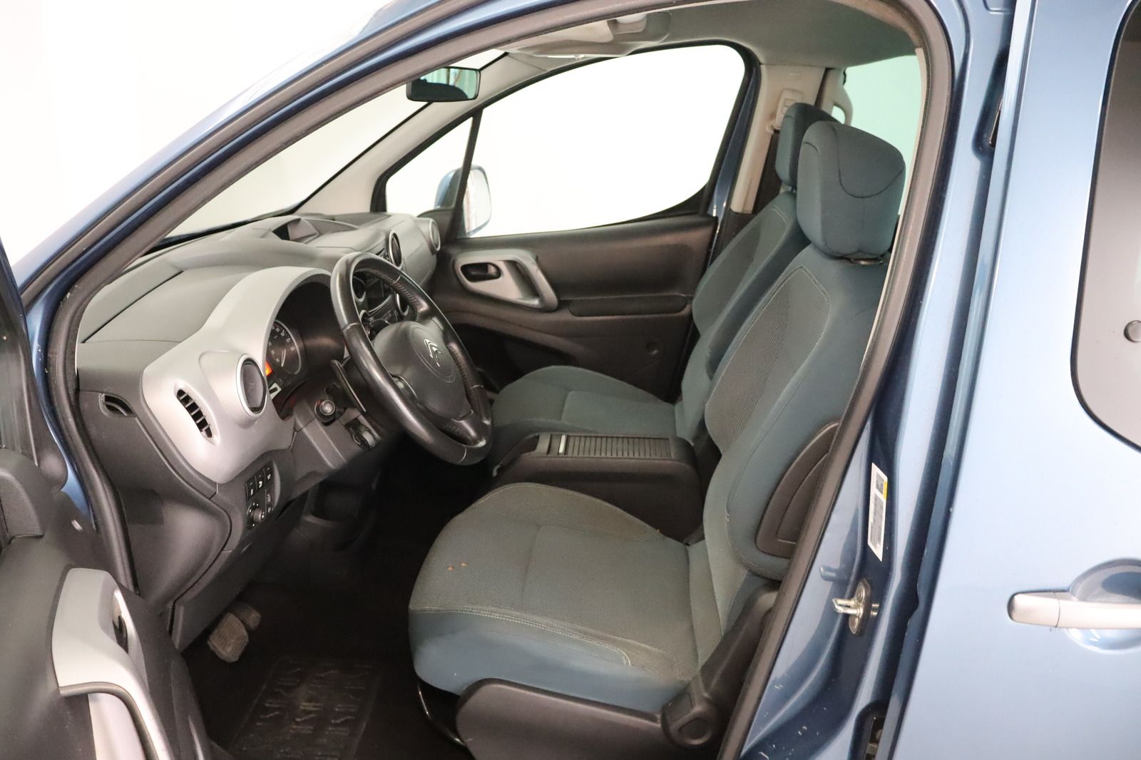 Fahrzeugabbildung Citroën Berlingo Kombi 1.5 d Multispace * Service neu *