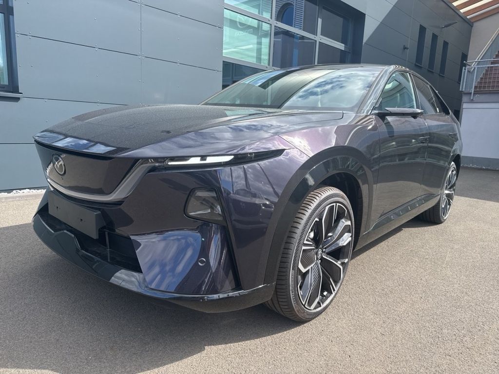 Image of Mazda CX-6e
