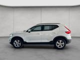 Volvo XC40 T2 Momentum-Core Navi LED Kamera CarPlay - Volvo XC40 Core mit Benzin-Antrieb