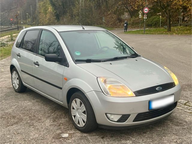 Ford Fiesta 1,4 Benzin TÜV 6/26 tausch mög...