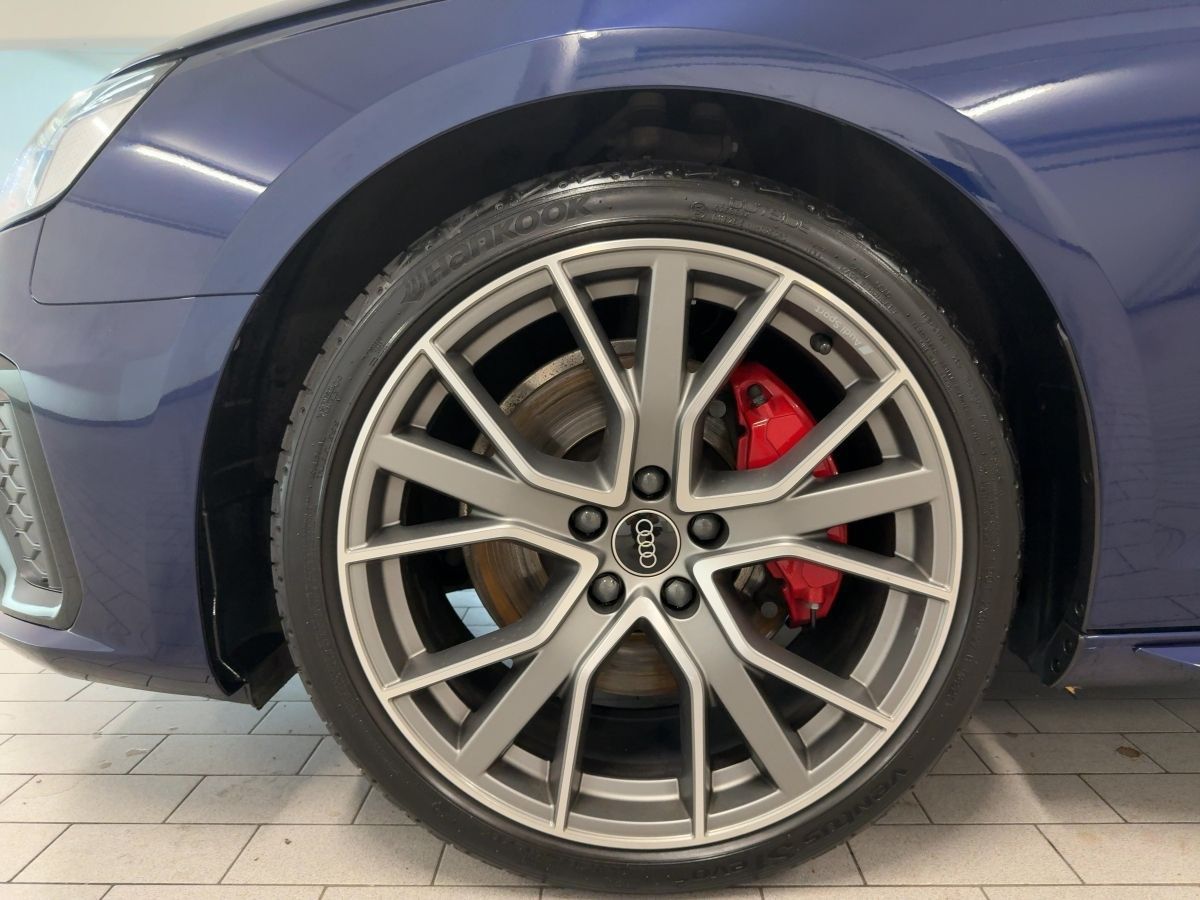 Audi A4 - Bild 15