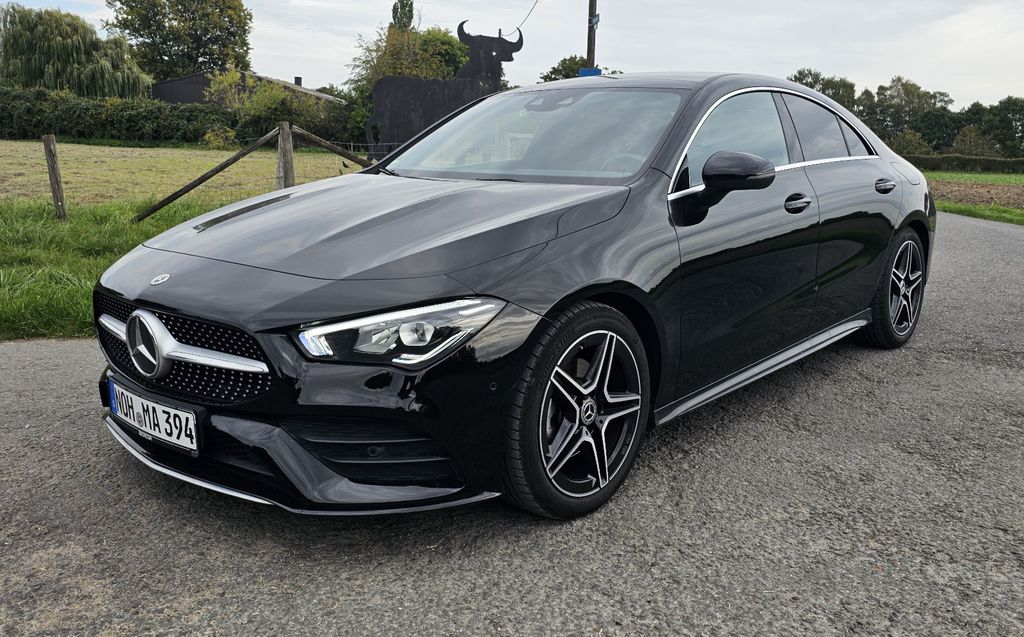 Image of Mercedes-Benz CLA 200