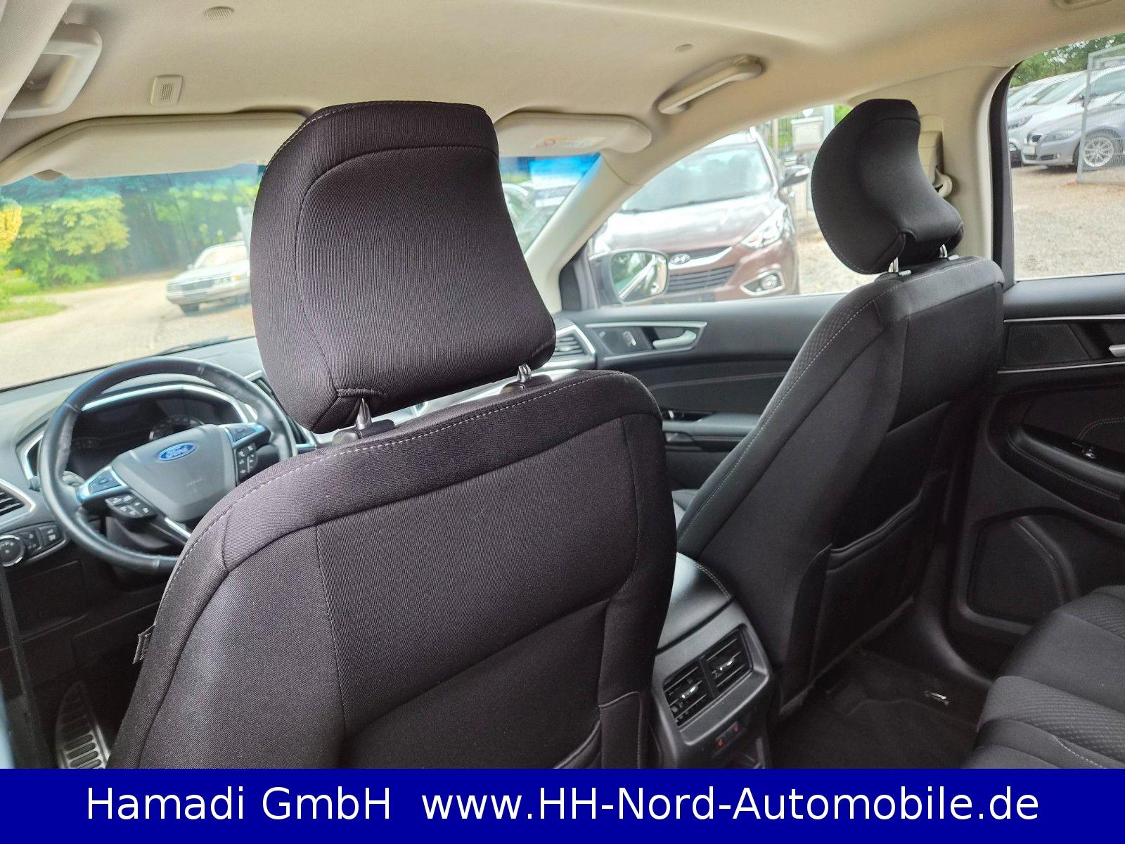 Ford Edge Titanium 4x4//KAMERA//NAVI//SOUNDSYSTEM//