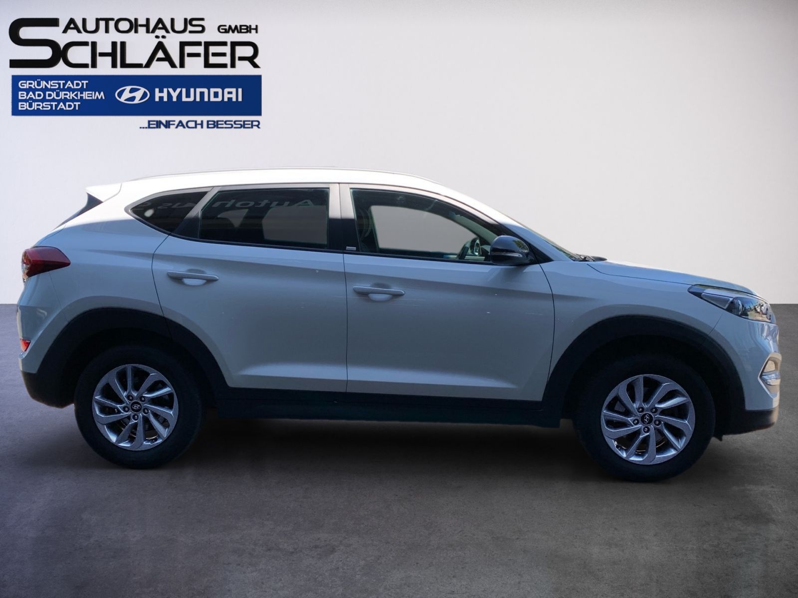 Fahrzeugabbildung Hyundai TUCSON 1.6 Passion Navi Kamera 8x bereift