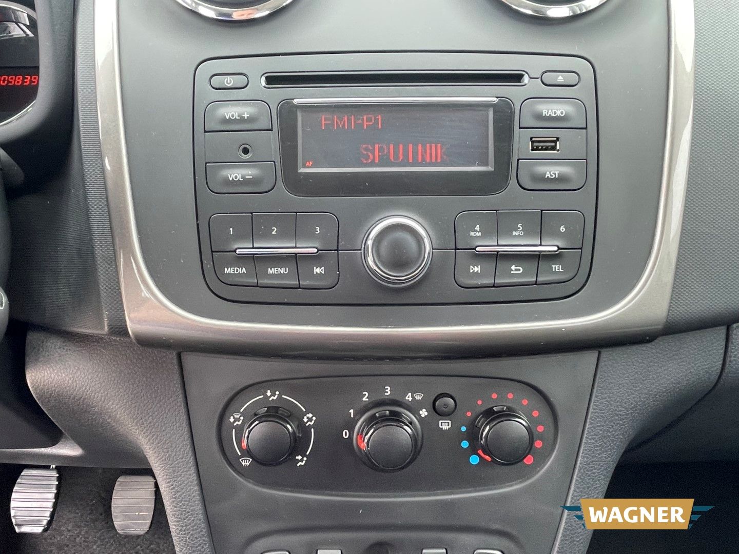 Fahrzeugabbildung Dacia Sandero II Stepway Ambiance 0.9 TCe 90 eco