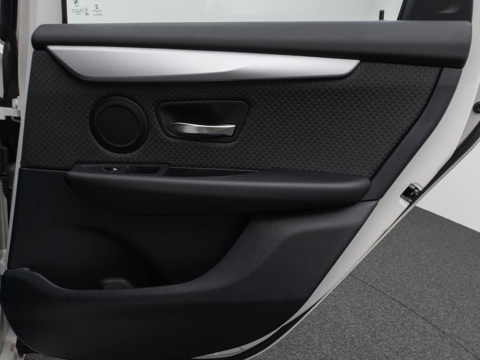 Fahrzeugabbildung BMW 218i Active Tourer Navi Sitzhz Geschwindigkeitsr