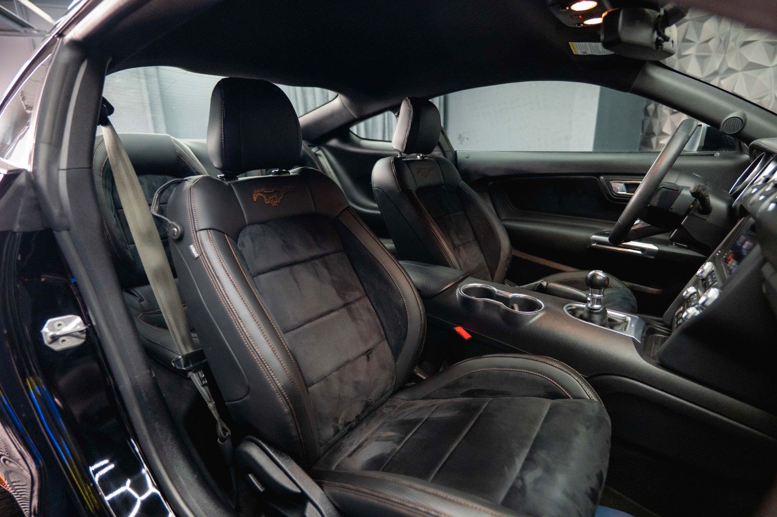 Fahrzeugabbildung Ford Mustang Shelby GT Coupe Performance 6-Gang *LED*