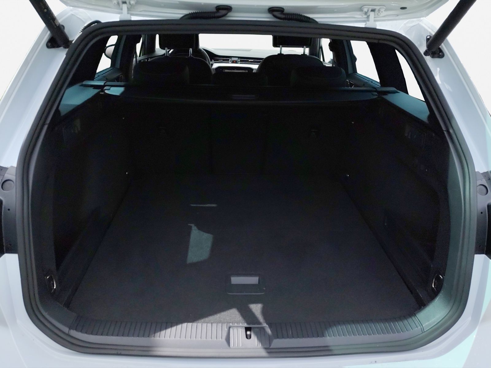 Volkswagen Passat Variant - Bild 11