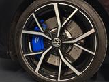 Volkswagen Golf R Performance 4Mot. *19Zoll*PANORAMA*LEDER* - Volkswagen Golf mit Benzin-Antrieb: Limousine, 1.4