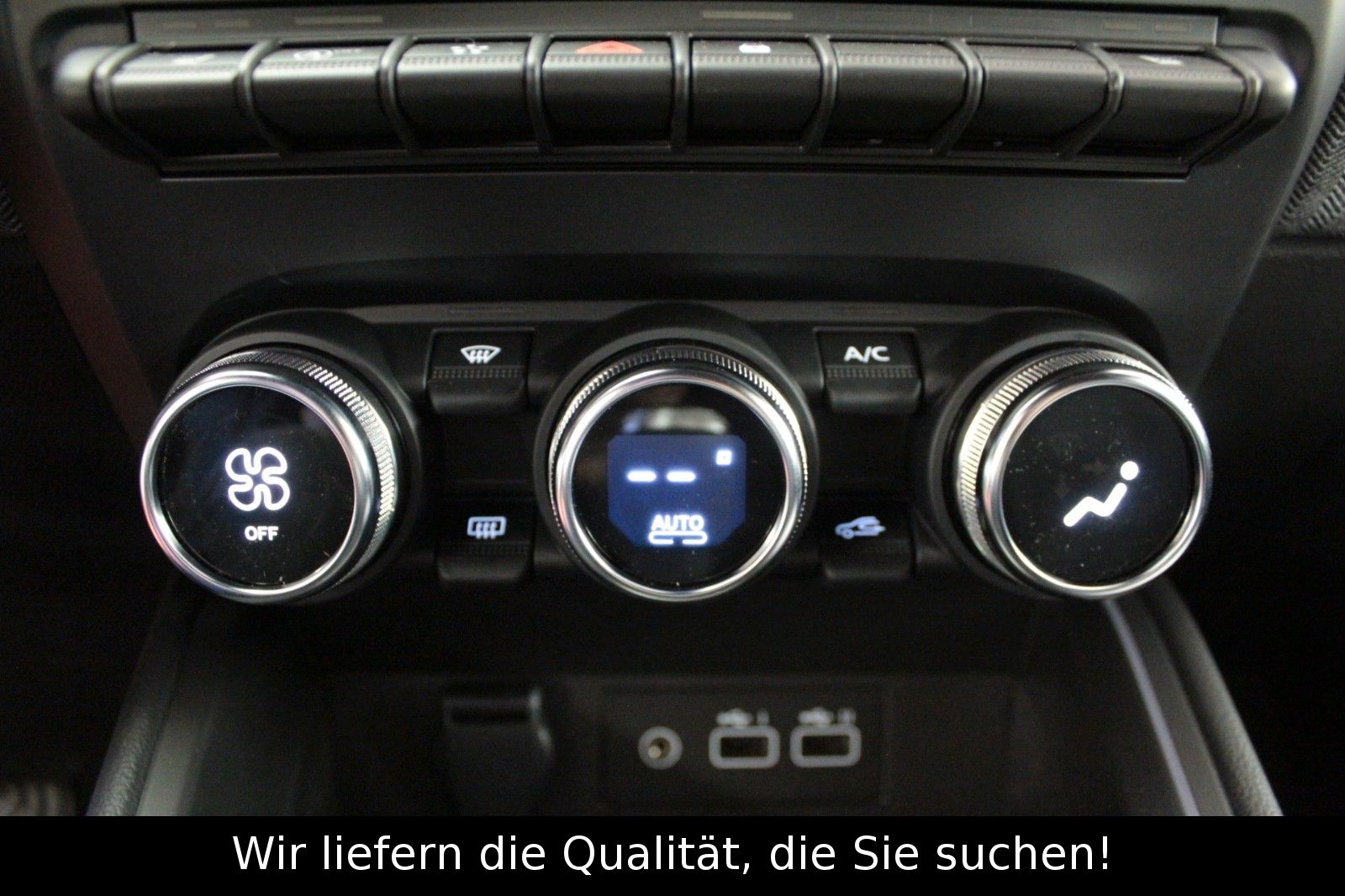 Fahrzeugabbildung Renault Clio TCe 90 Techno*Winterpaket*