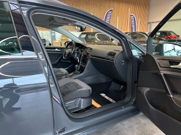 MYAUTOCENTER – Gebraucht- und Jahreswagen mit Werkstattservice in Pfaffenhofen Volkswagen Golf VII Variant Highline BMTStart-Stopp*Klima*
