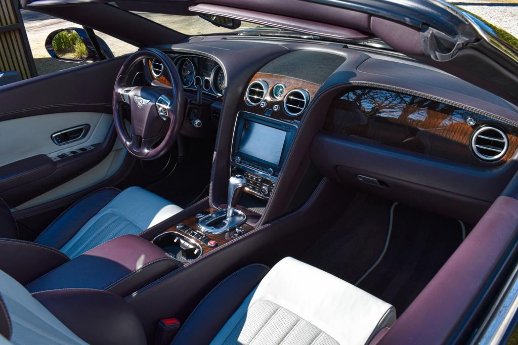 Bentley Continental GTC