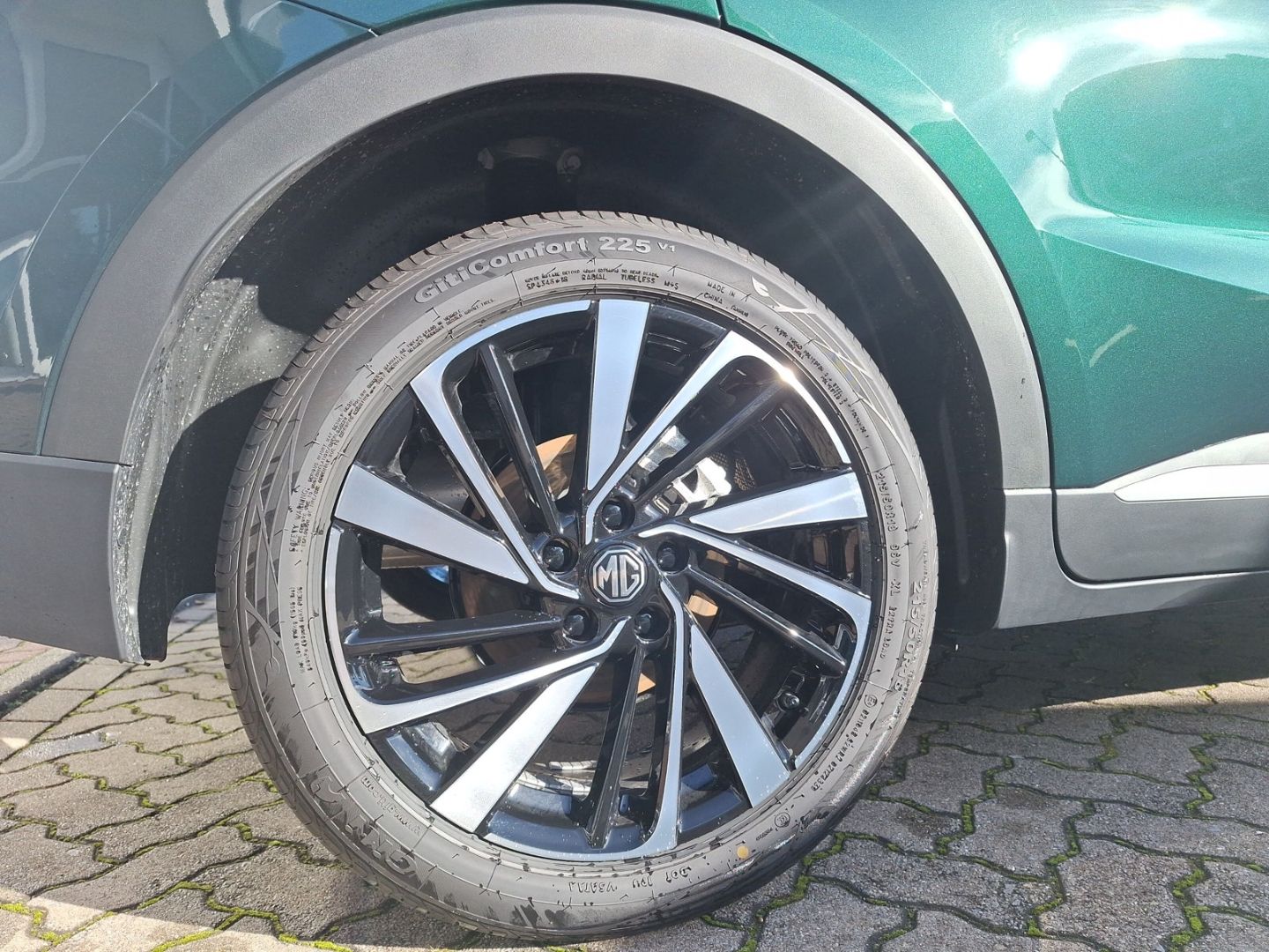 MG ZS