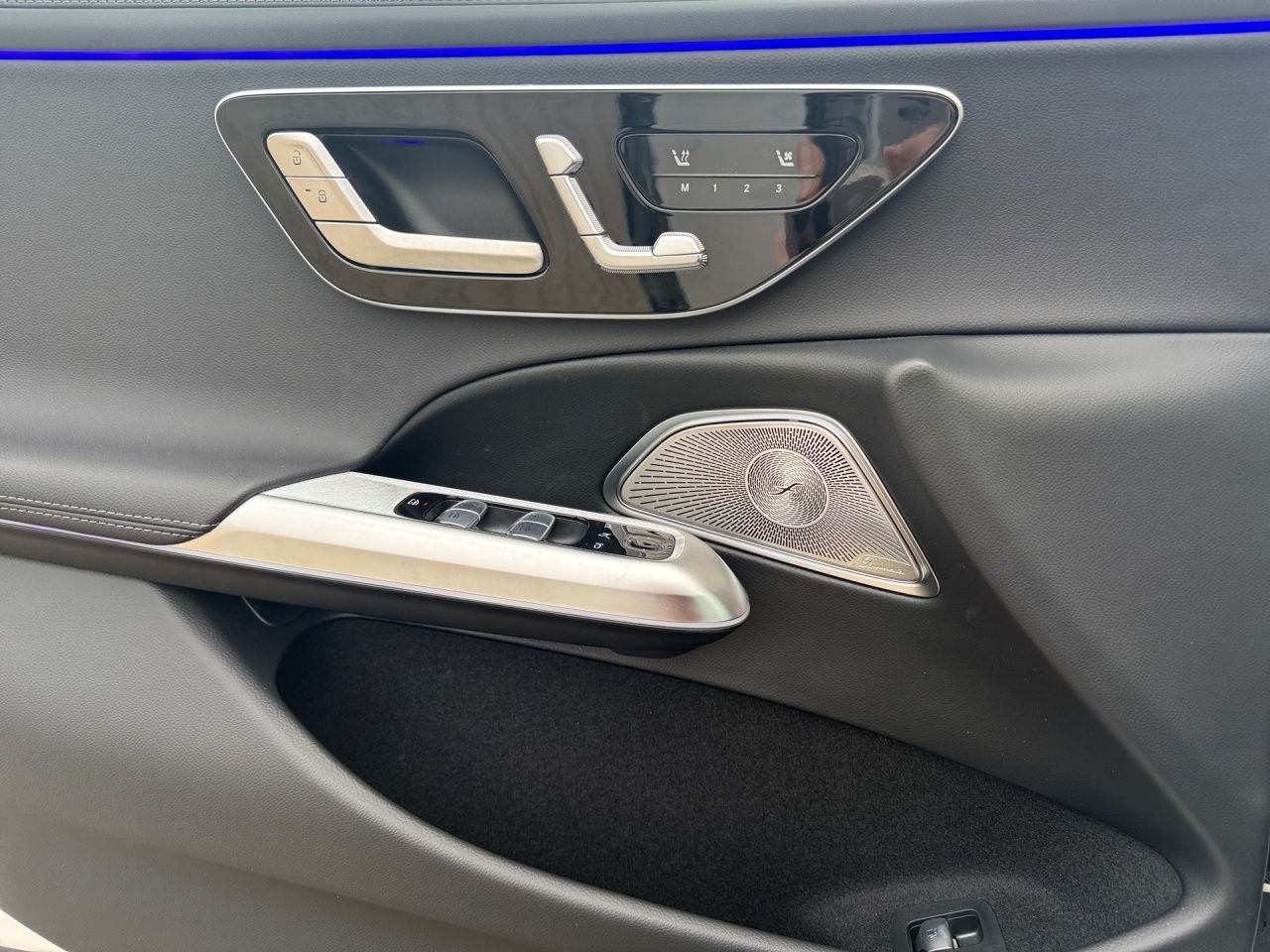 Mercedes-Benz E 300 e T Exclusive Superscreen AHK 20 Zoll AMG foto 13