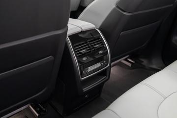 2023 BMW X5 M — миниатюра 37