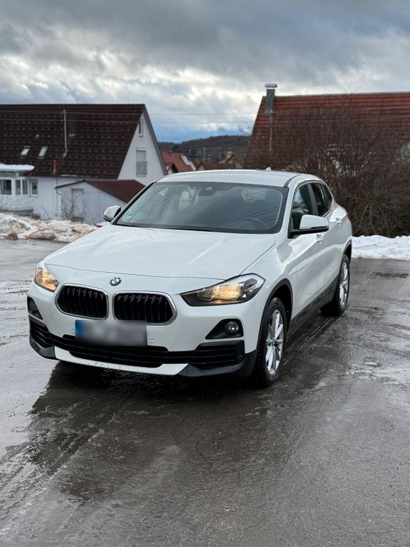 Image of BMW X2