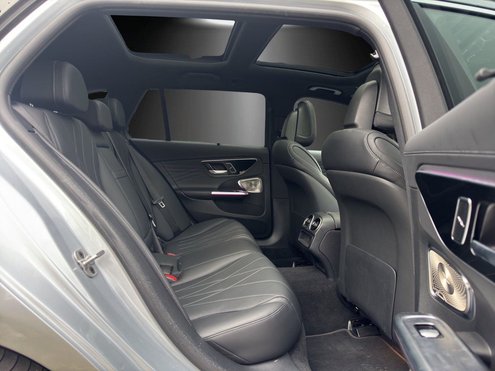 Fahrzeugabbildung Mercedes-Benz C 300 e T AMG Distro PANO Burme3D KeyGo 360°