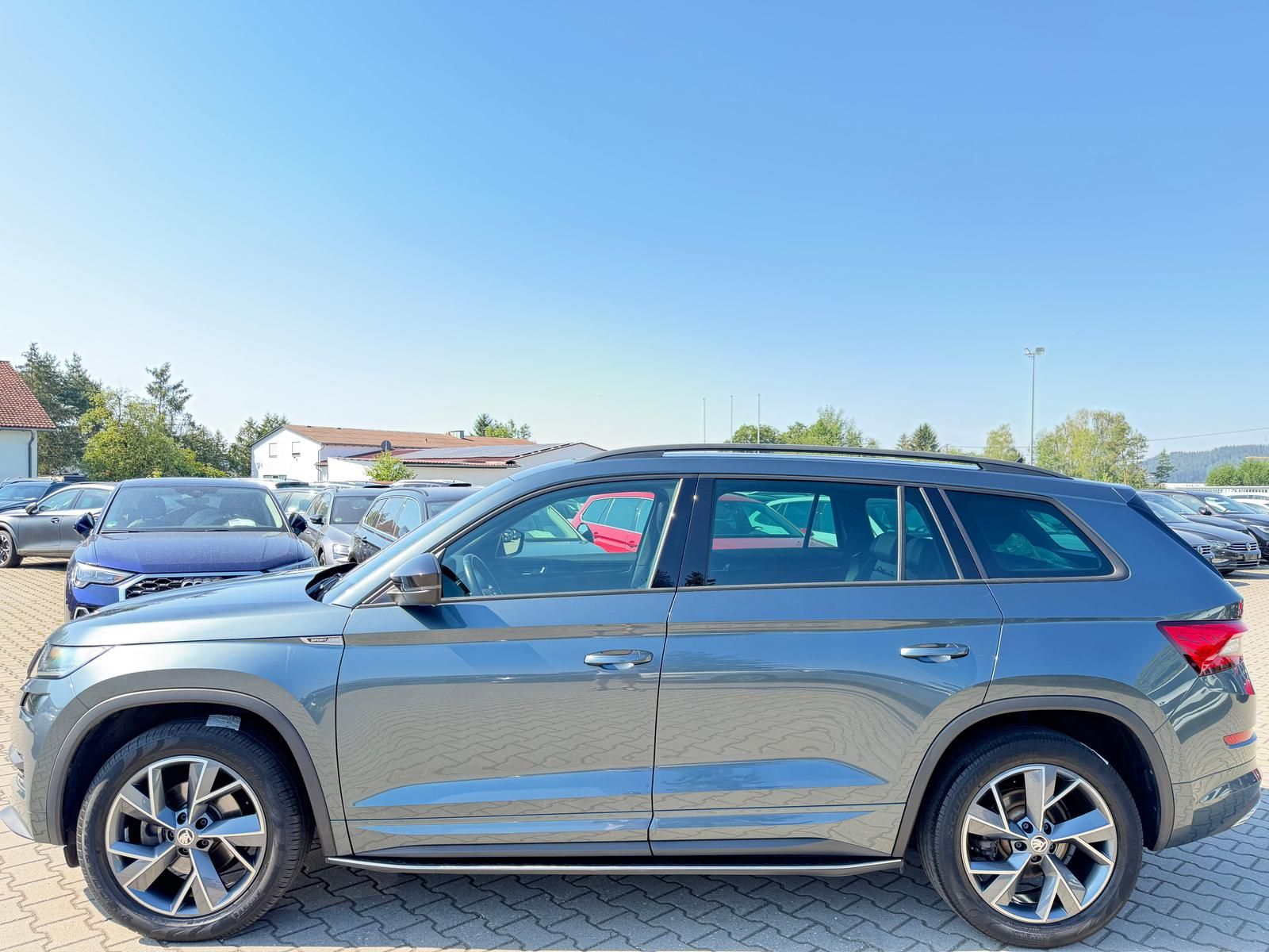 Skoda Kodiaq 2.0TDI Sportline 4x4 Navi Panorama Kamera imagem 2