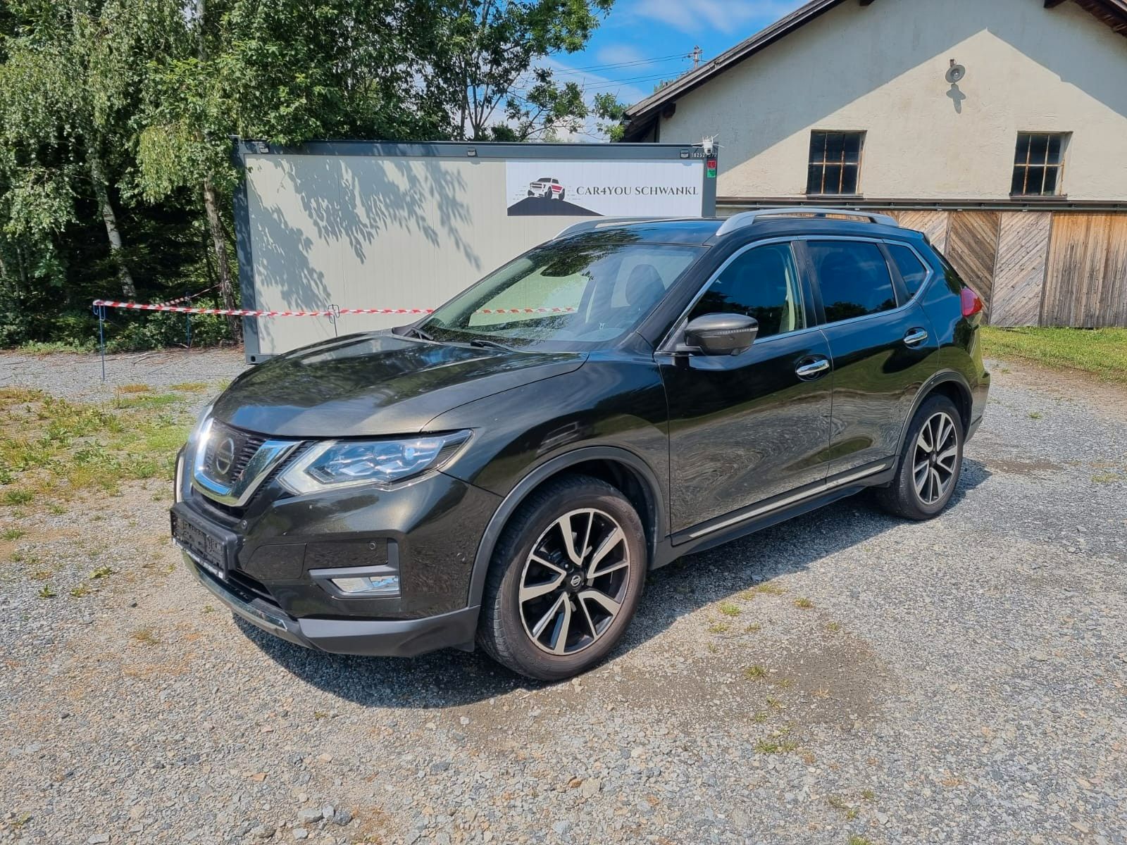 Nissan X-Trail - 1