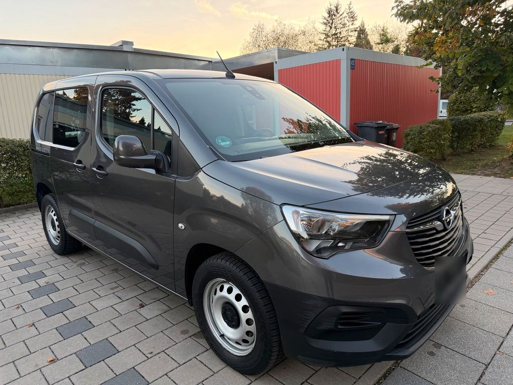 Image of Opel Combo