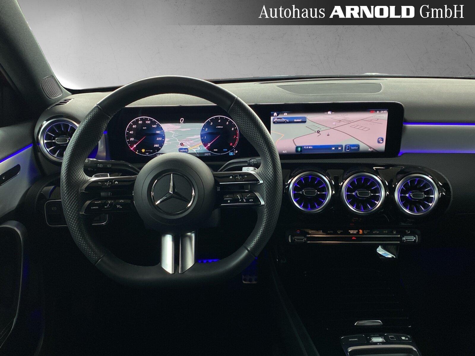 Mercedes-Benz A 250 4M SpecialEdition AMG L. Night Pano MULTIB