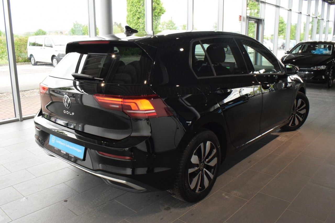 Volkswagen Golf - Bild 3