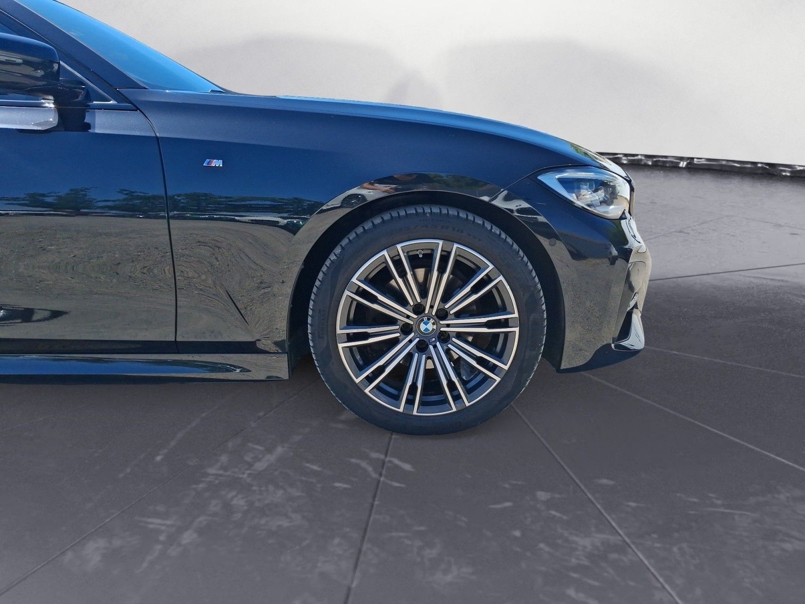 BMW 320d xDrive Touring M-Sport *Shadow*Navi*Laser*H foto 12