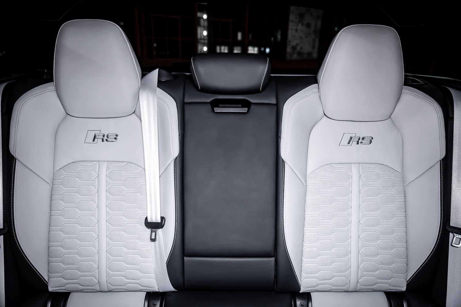 Fahrzeugabbildung Audi RS6 KERAMIK|HGP-PERFORMANCE|DYNAMIK+|MATTLACK