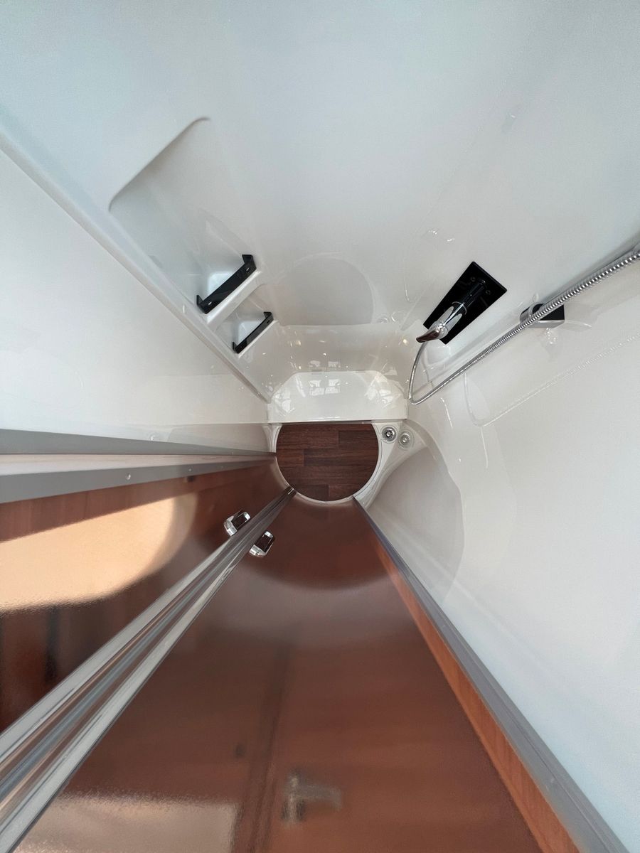 Fahrzeugabbildung Carthago chic c-line T 4.9 LE Mercedes Benz Sprinter 25