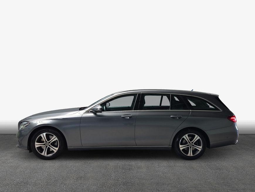 Mercedes-Benz E 220 d 4Matic T Avantgarde Multibeam Fahrassist