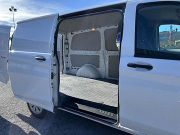 Mercedes Vito - 9