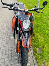 KTM 990 SM Supermoto - Offers matching your search criteria