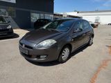 Fiat Bravo 1.4 16V MultiAir Turbo < S > - Fiat Bravo mit Benzin-Antrieb: 1.4