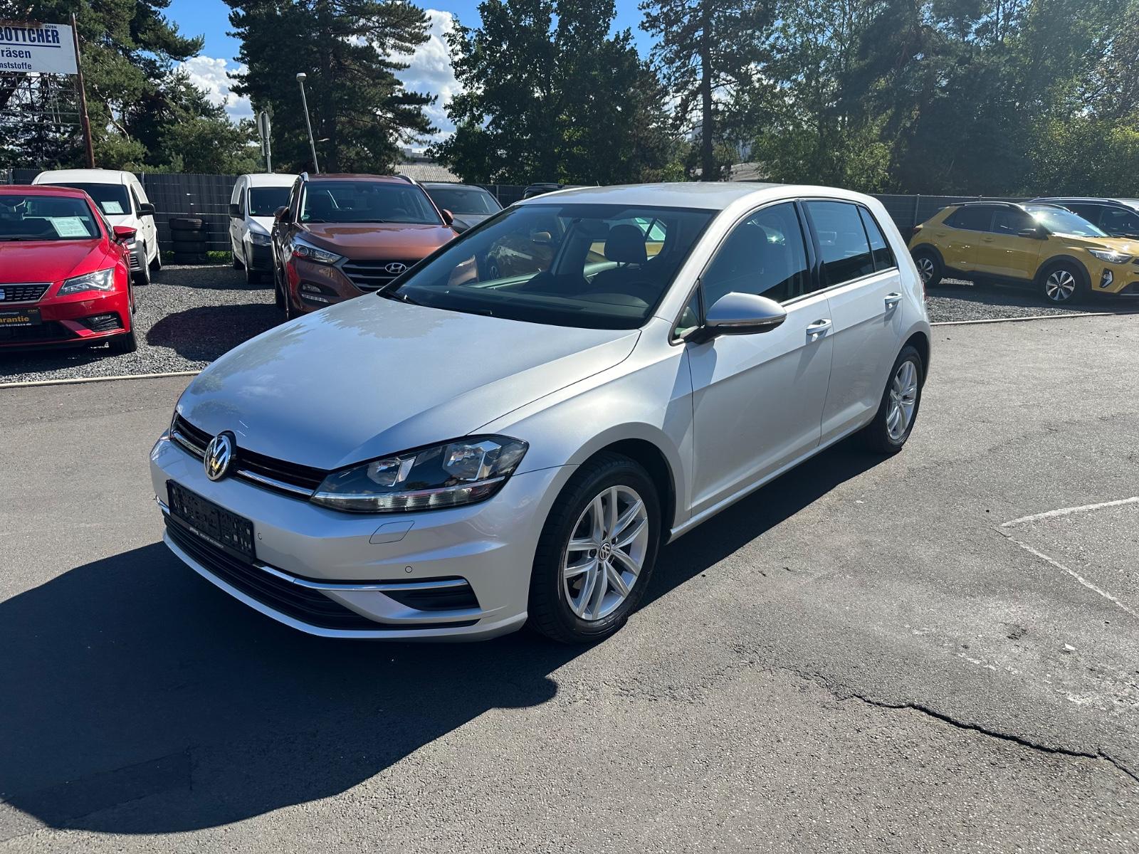 Volkswagen Golf VII Lim. 1.6 TDI Comfortline *Klima*S/H*PDC