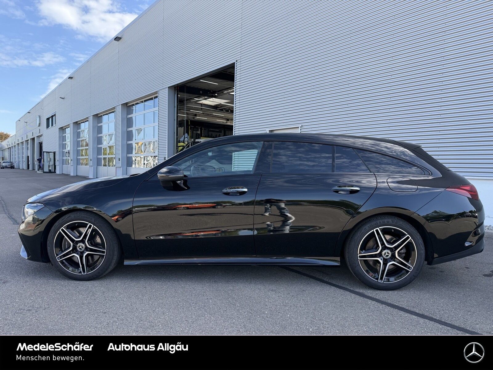 Mercedes-Benz CLA 250 Shooting Brake 4M AMG Night Premium LED foto 2