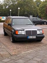 Mercedes-Benz Mercedes S124 W124 T-Modell 220E Automatik... - Mercedes-Benz W124 t modell Gebrauchtwagen