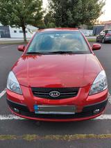 Kia Rio zu verkaufen, Gasanlage, Automatik - gebrauchte Kia Rio aus dem Jahr 2005