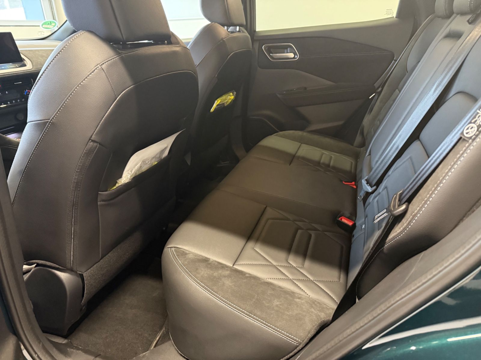 Fahrzeugabbildung Nissan Qashqai N-Design Komfort Paket Plus