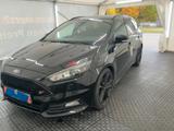 Ford Focus Turnier 2.0 ST +BI-XENON+NAVI+LEDER+2.HAND - Ford Focus: ST Turnier