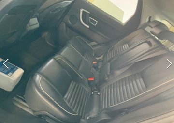 Land-Rover Discovery - 11