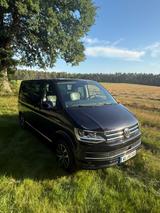 Volkswagen T6 Multivan Gen. Six - Vollleder unfallfrei 1.Hd - VW T6 Multivan Gebrauchtwagen in Hamburg