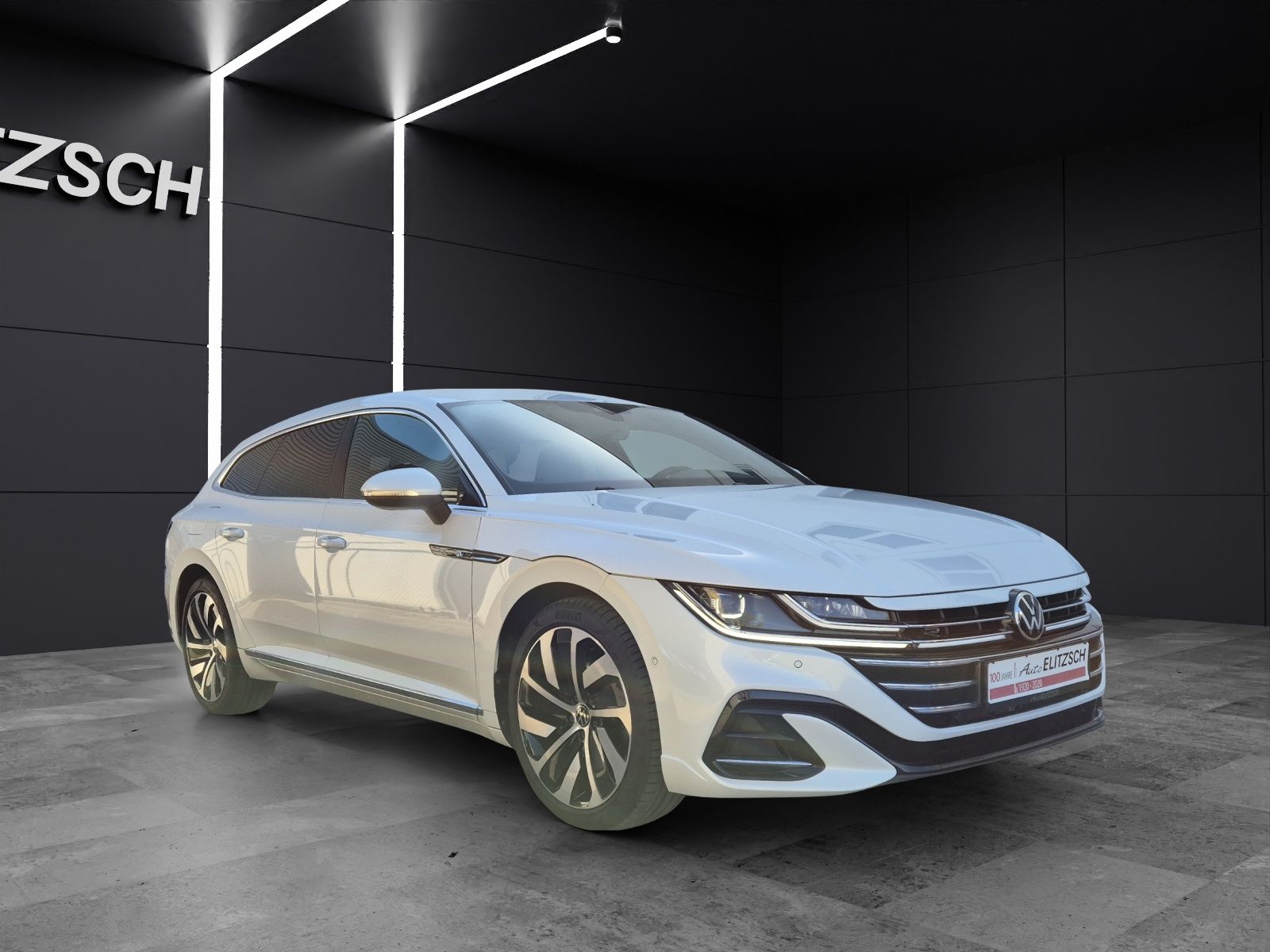 Fahrzeugabbildung Volkswagen Arteon SB TSI R-Line DSG Matrix AHK Navi AID ACC