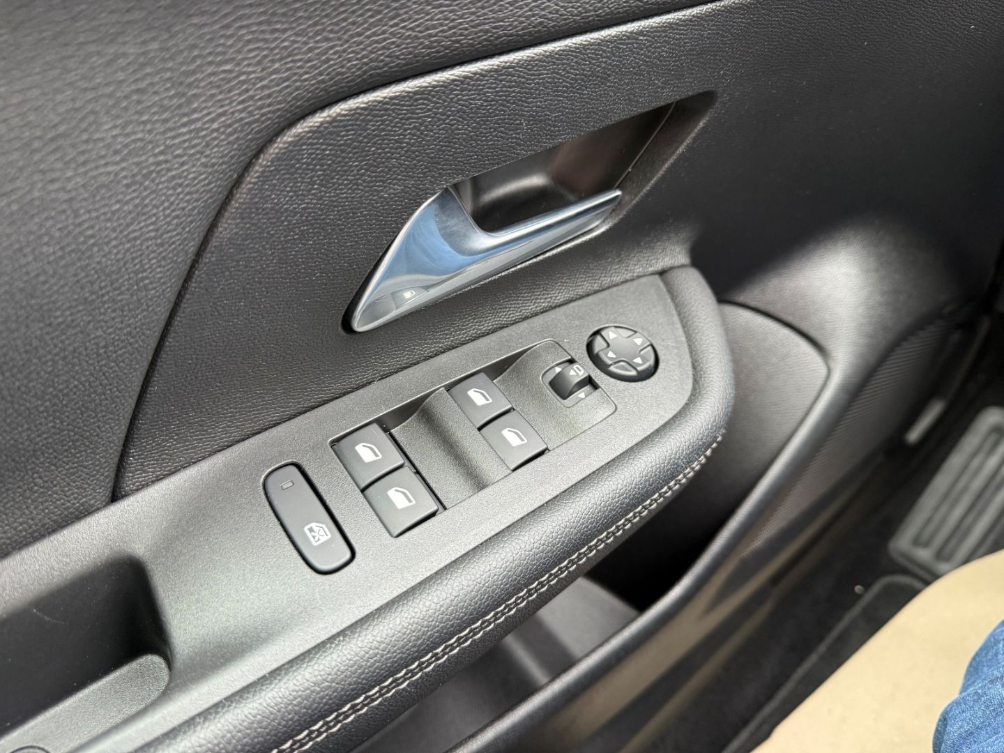 Fahrzeugabbildung Opel Mokka GS 1.2 Turbo +SHZ+Kamera+Allwetter