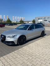Audi A6 3.0 TFSI - Audi A6 aus 2011 mit Benzin-Antrieb: Kombi