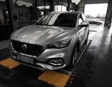 MG EHS Luxury PHEV Aut/Panodach/Leder/Virt/13900net - silberne MG EHS