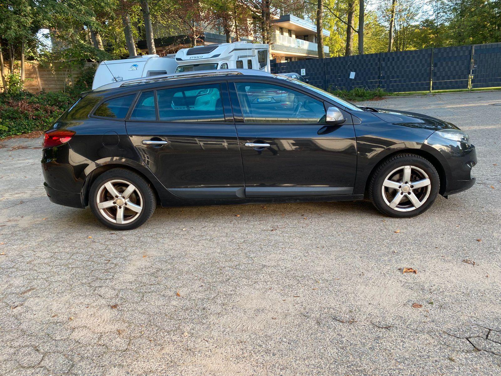 Renault Megane 2010 — photo 7