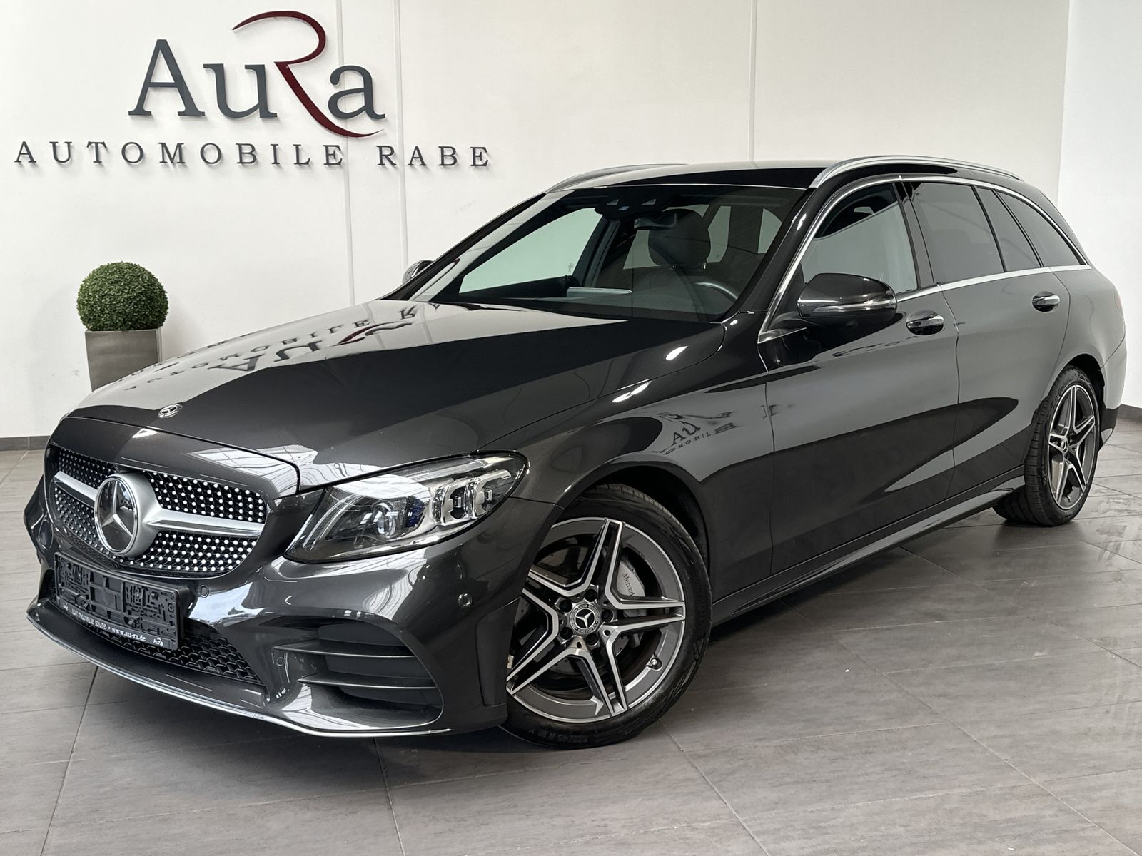 Fahrzeugabbildung Mercedes-Benz C 200 T AMG-Line NAV+LED+AHK+BURMESTER+DISTRONIC